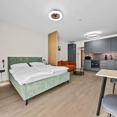 Ac Metropolis With Balcony - Old Town & Nivy * Bratislava